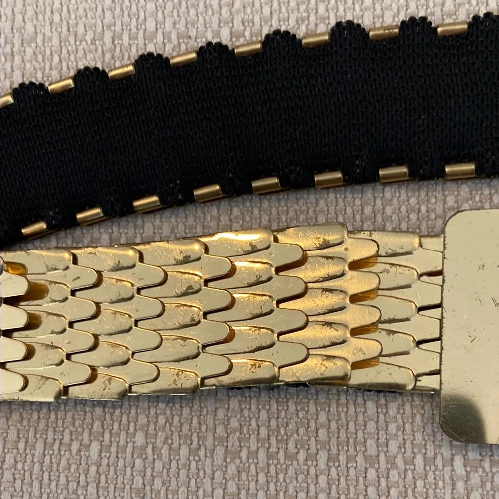 Vintage Gold Belt - Picture 3 of 13